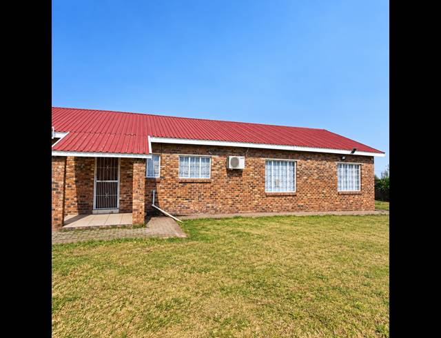 3 BEDROOM HOUSE FOR SALE IN VAN DER WESTHUIZEN